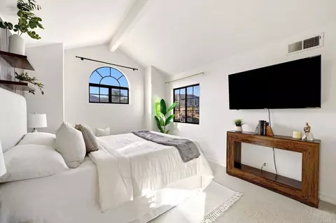 Bedroom - 8842 Summerhill, Alpine, CA 91901 photo 8 of 9