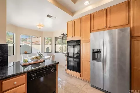 Kitchen - 634 Gardenia, Escondido, CA 92025 photo 3 of 4