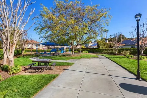 Exterior - 4972 Lake Shore Ct, Fallbrook, CA 92028 photo 15 of 18