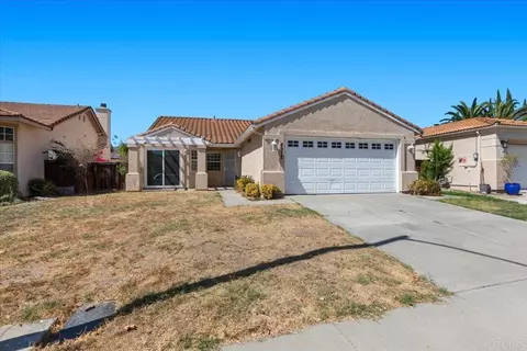 Exterior - 4972 Lake Shore Ct, Fallbrook, CA 92028 photo 11 of 18
