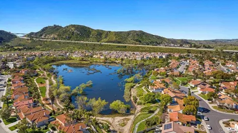 View/Area - 4972 Lake Shore Ct, Fallbrook, CA 92028 photo 3 of 3