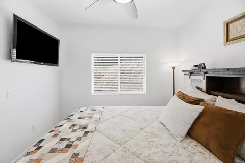 Bedroom - 1457 Star Valley Rd, Alpine, CA 91901 photo 5 of 7