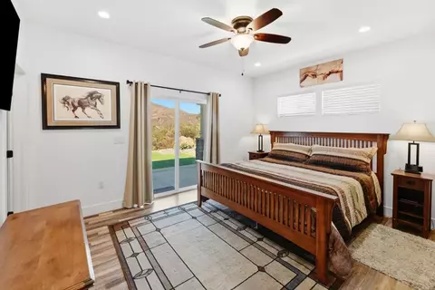 Bedroom - 1457 Star Valley Rd, Alpine, CA 91901 photo 6 of 7