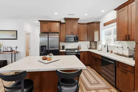 Kitchen - 1457 Star Valley Rd, Alpine, CA 91901 photo 7 of 8