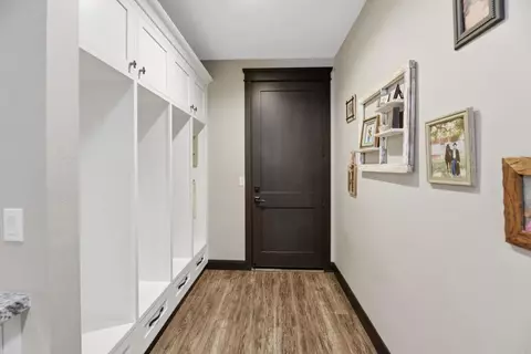 Entry Way - 1457 Star Valley Rd, Alpine, CA 91901 photo 3 of 6