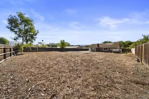 Exterior - 23530 Carmena Rd, Ramona, CA 92065 photo 8 of 9