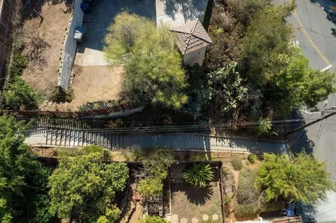 View/Area - 4383 Canterbury Dr, La Mesa, CA 91941 photo 6 of 12