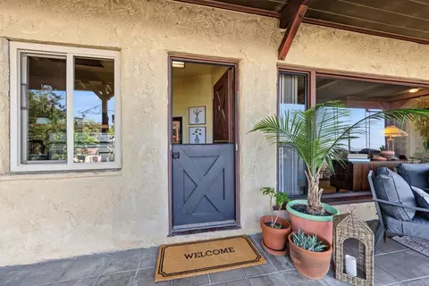 Entry Way - 4383 Canterbury Dr, La Mesa, CA 91941 photo 1 of 2