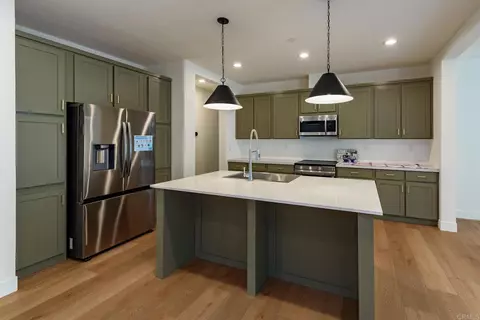 Kitchen - 14390 Lyons Valley Rd, Jamul, CA 91935 photo 4 of 6
