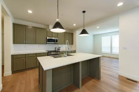 Kitchen - 14390 Lyons Valley Rd, Jamul, CA 91935 photo 5 of 6