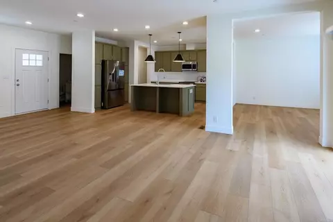 Living - 14390 Lyons Valley Rd, Jamul, CA 91935 photo 2 of 4