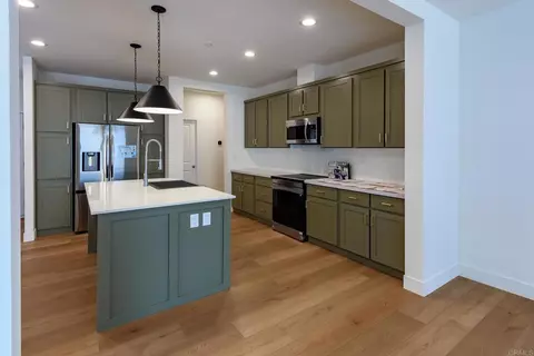 Kitchen - 14390 Lyons Valley Rd, Jamul, CA 91935 photo 3 of 6