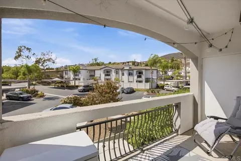Exterior - 2708 Lake Pointe Dr #212, Spring Valley, CA 91977 photo 2 of 2