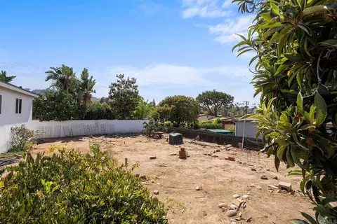 Exterior - 5840 Jan Dr, La Mesa, CA 91942 photo 5 of 8