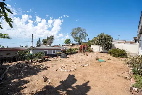 Exterior - 5840 Jan Dr, La Mesa, CA 91942 photo 6 of 8