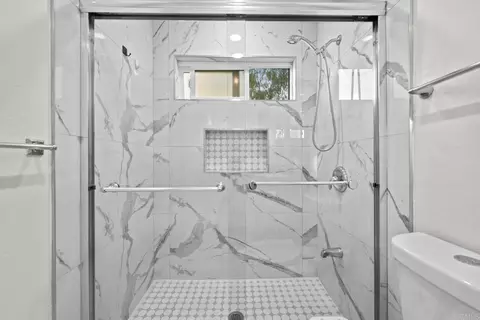 Bath - 1199 E Washington Ave, El Cajon, CA 92019 photo 4 of 4