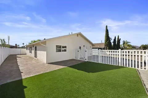 Exterior - 1199 E Washington Ave, El Cajon, CA 92019 photo 8 of 8