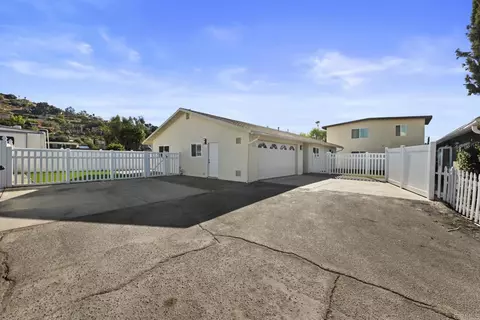 Exterior - 1199 E Washington Ave, El Cajon, CA 92019 photo 2 of 8