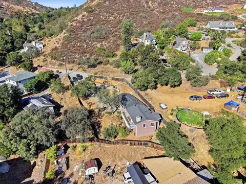 View/Area - 223 Patrick Dr, El Cajon, CA 92019 photo 2 of 5