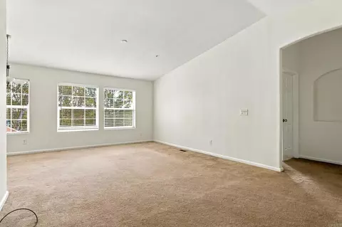 Living - 18453 Ramona View Dr, Ramona, CA 92065 photo 5 of 8