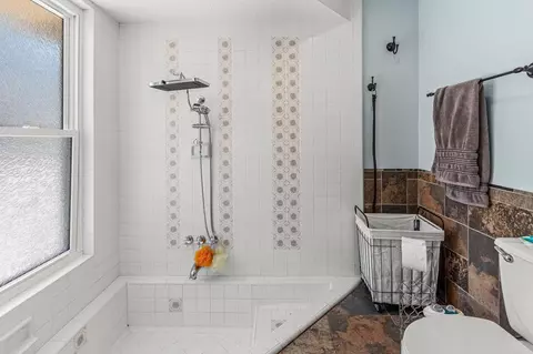 Bath - 3120 Florence, Spring Valley, CA 91978 photo 3 of 3