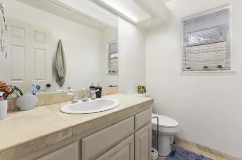 Bath - 12221 Rockstream Rd, Lakeside, CA 92040 photo 3 of 9