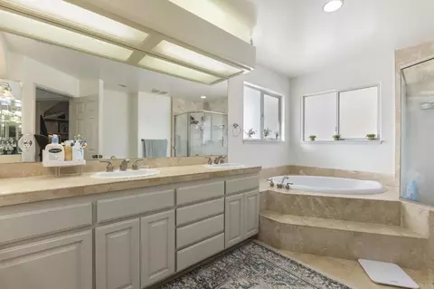 Bath - 12221 Rockstream Rd, Lakeside, CA 92040 photo 1 of 9