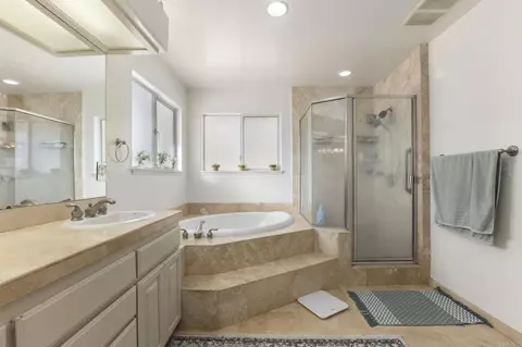 Bath - 12221 Rockstream Rd, Lakeside, CA 92040 photo 2 of 9