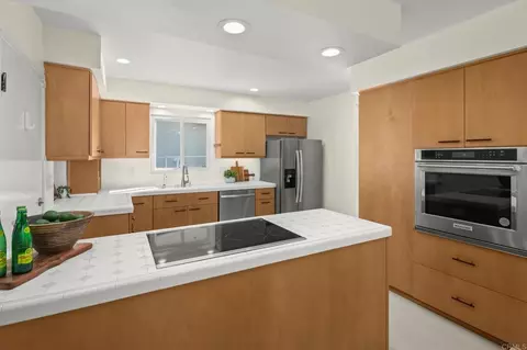 Kitchen - 4096 Yale Ave, La Mesa, CA 91941 photo 1 of 4
