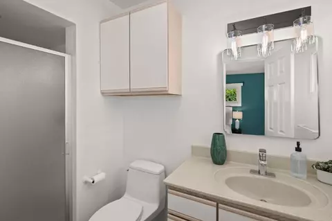 Bath - 4096 Yale Ave, La Mesa, CA 91941 photo 1 of 3