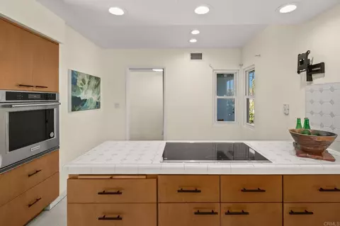 Kitchen - 4096 Yale Ave, La Mesa, CA 91941 photo 4 of 4