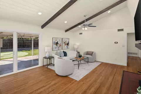 Living - 4096 Yale Ave, La Mesa, CA 91941 photo 1 of 2