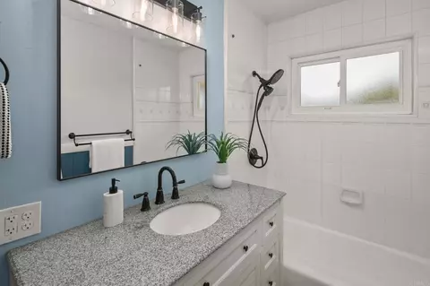 Bath - 4096 Yale Ave, La Mesa, CA 91941 photo 3 of 3