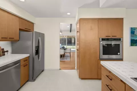 Kitchen - 4096 Yale Ave, La Mesa, CA 91941 photo 2 of 4