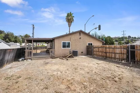 Exterior - 8809 Los Coches Rd, Lakeside, CA 92040 photo 2 of 5