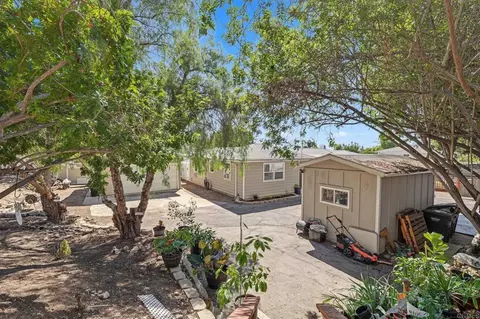 Exterior - 4135 N Cordoba Ave, Spring Valley, CA 91977 photo 6 of 14