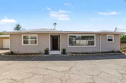 Exterior - 4135 N Cordoba Ave, Spring Valley, CA 91977 photo 1 of 14