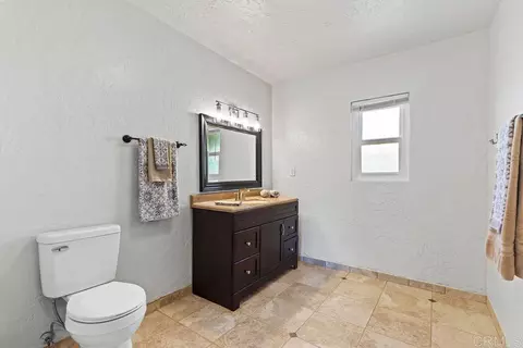 Bath - 1176 Rippey St, El Cajon, CA 92020 photo 3 of 5