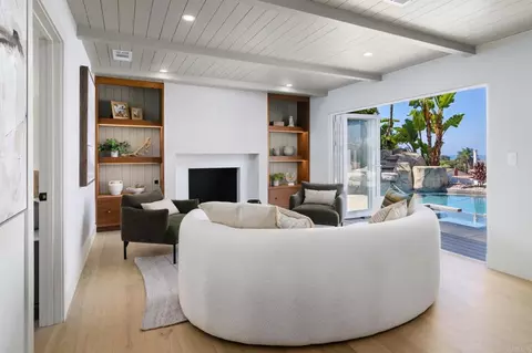 Living - 741 Santa Olivia, Solana Beach, CA 92075 photo 2 of 5