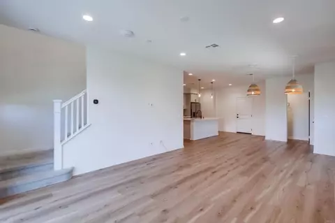 Living - 10541 Graphite St, Spring Valley, CA 91977 photo 4 of 4