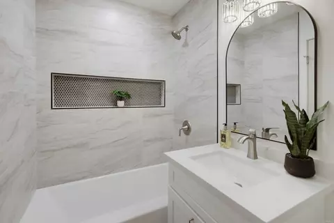 Bath - 8924 Jana Ct, Spring Valley, CA 91977 photo 1 of 6