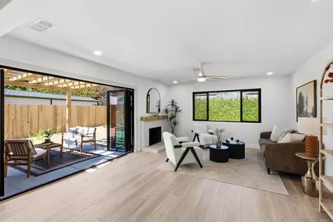 Living - 3850 Trieste Dr, Carlsbad, CA 92010 photo 3 of 5