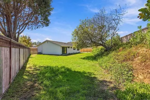 Exterior - 3850 Trieste Dr, Carlsbad, CA 92010 photo 11 of 14