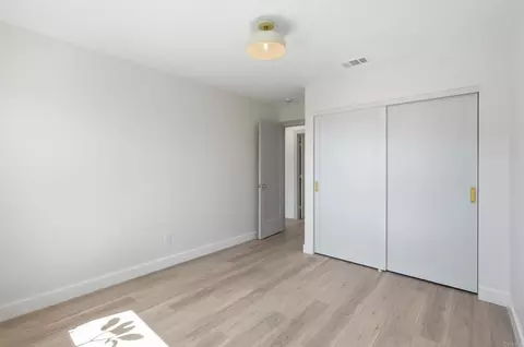 Bedroom - 3850 Trieste Dr, Carlsbad, CA 92010 photo 6 of 7