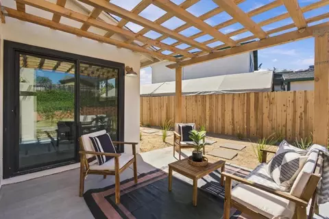 Exterior - 3850 Trieste Dr, Carlsbad, CA 92010 photo 6 of 14