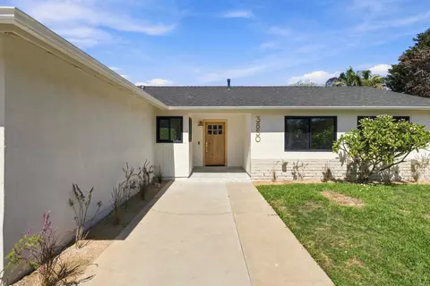 Exterior - 3850 Trieste Dr, Carlsbad, CA 92010 photo 3 of 14