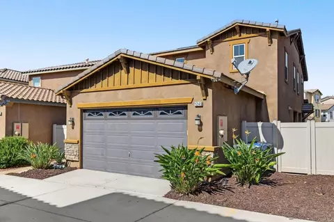 Exterior - 1240 Pershing Rd, Chula Vista, CA 91913 photo 9 of 13