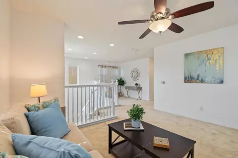 Entry Way - 1240 Pershing Rd, Chula Vista, CA 91913 photo 2 of 4