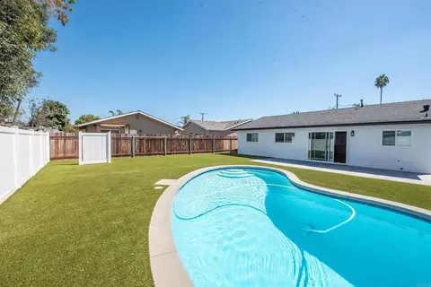 1404 Jefferson Ave, Escondido, CA 92027