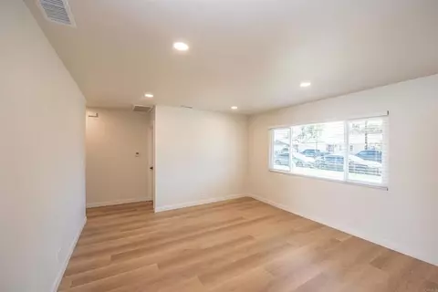 Living - 1404 Jefferson Ave, Escondido, CA 92027 photo 7 of 15